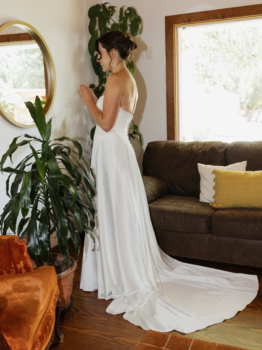 Addilyn by Jenny Yoo - Picture 4 of 11